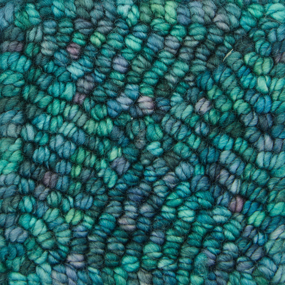 violet-jane-madora-comfort-fil-tapis-punch-needle-sarcelle-113-g image 3