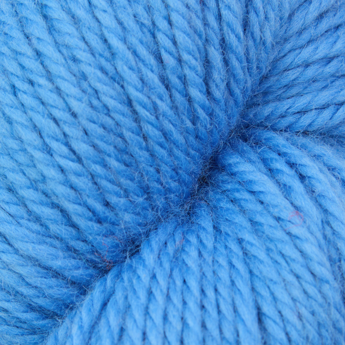 oxford-violet-jane-blue-yonder-laine-fine-bleue-cheveau image 1