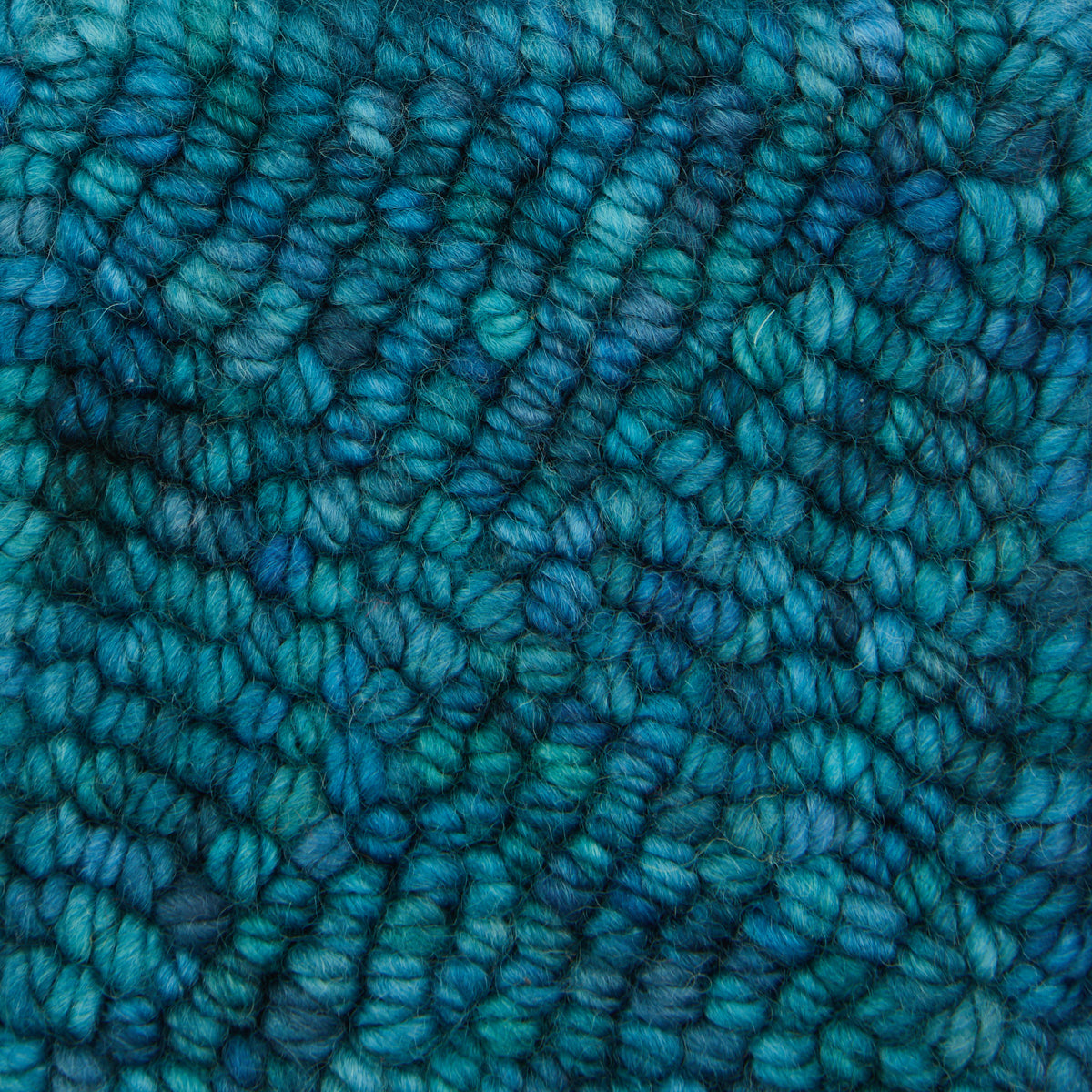 oxford-violet-jane-deep-sea-laine-tapis-bleu-p-trole-113g image 3