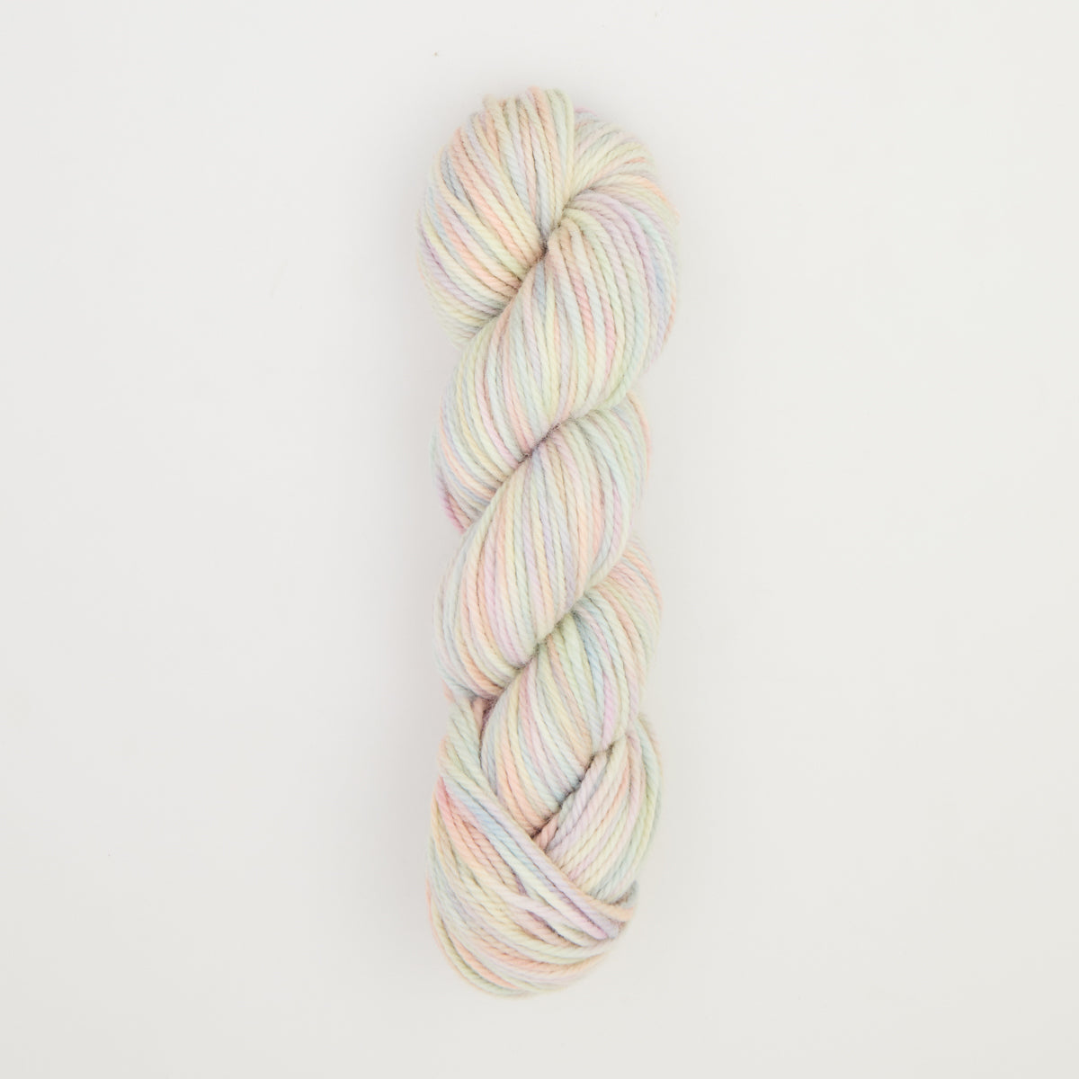 the-oxford-company-violet-jane-sidewalk-chalk-laine-fine-113-g image 2
