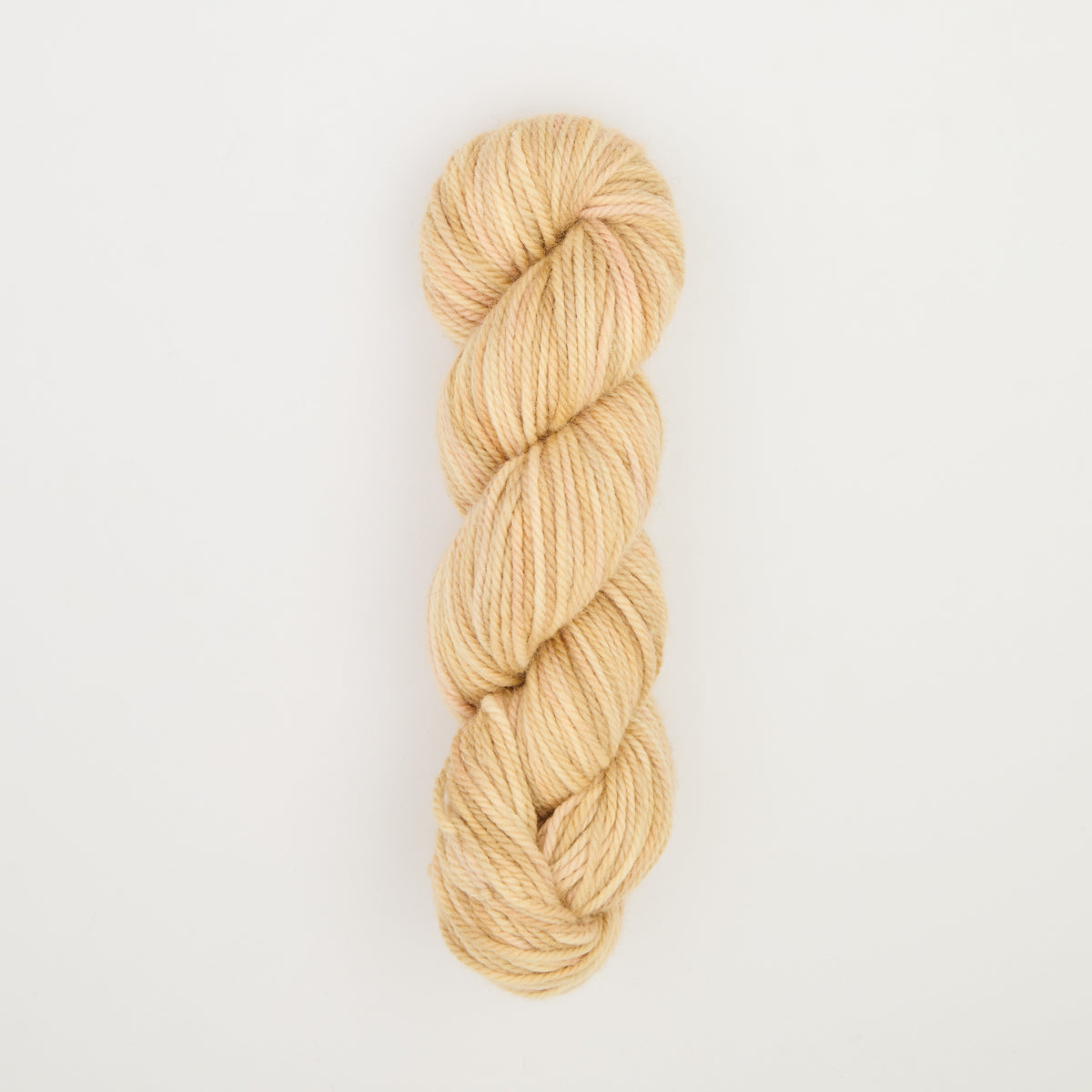 oxford-violet-jane-desert-sands-fil-laine-punch-needle-sable-113-g image 2