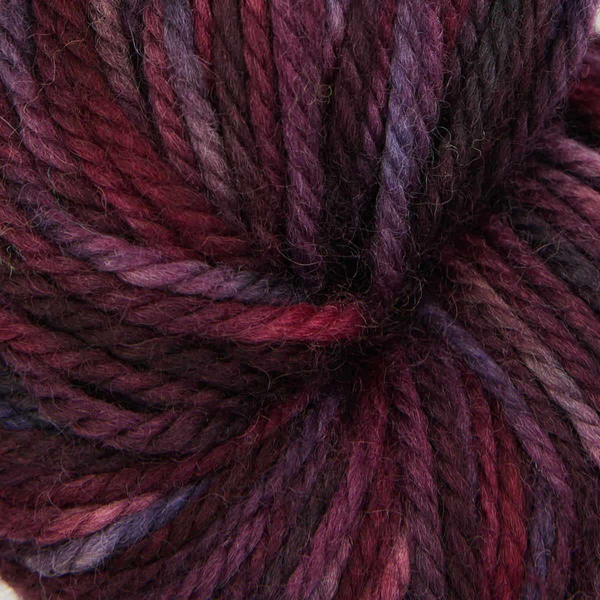 the-oxford-company-violet-jane-purple-craze-fil-fin-laine-violet-113g image 1