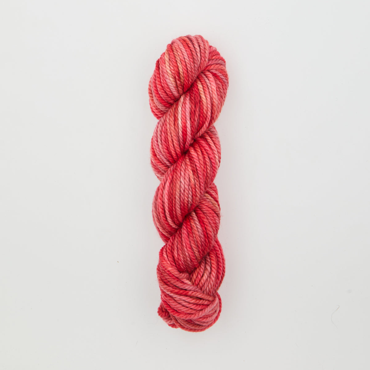 oxford-violet-jane-red-snapper-fil-laine-100-laine-rose image 2