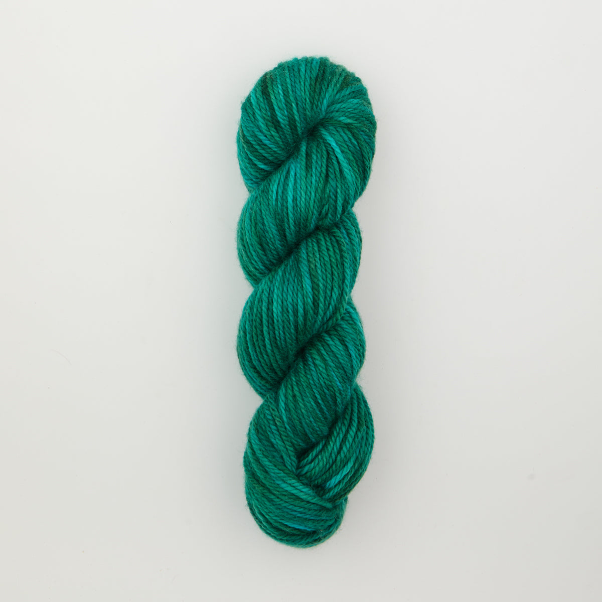 the-oxford-company-violet-jane-evergreen-medium-fil-punch-needle-vert-113g image 2