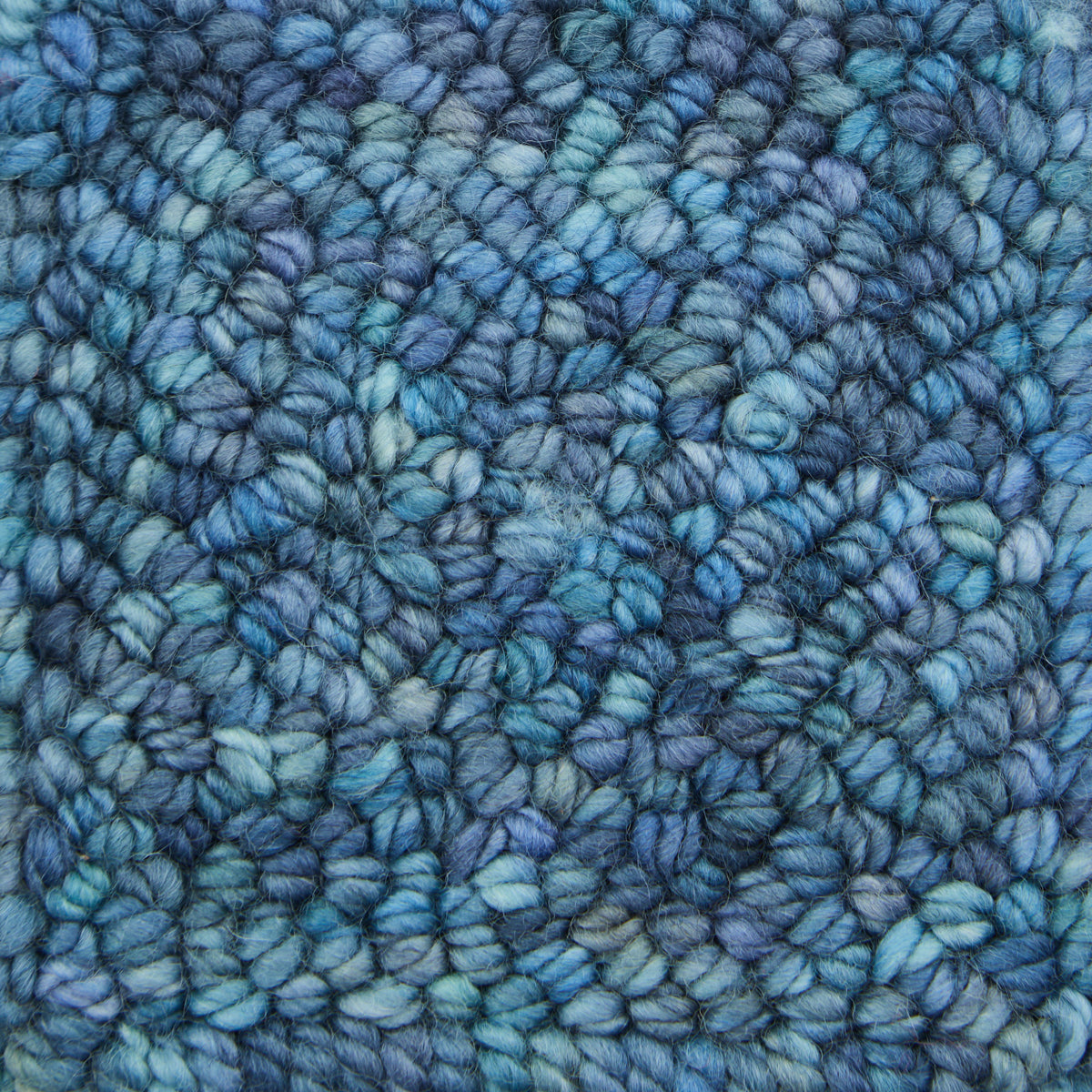 oxford-violet-jane-yarn-deep-atlantic-laine-bleue-oc-an-113g image 3