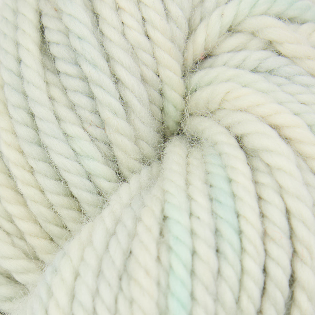 violet-jane-iceberg-fil-tapis-punch-needle-100-laine image 1