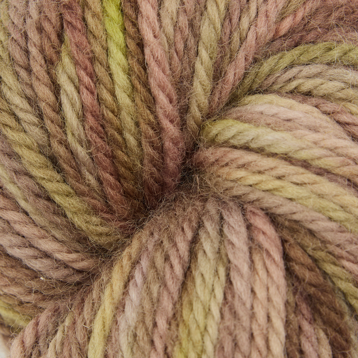 oxford-violet-jane-foggy-forest-fil-punch-needle-gris-chin image 1