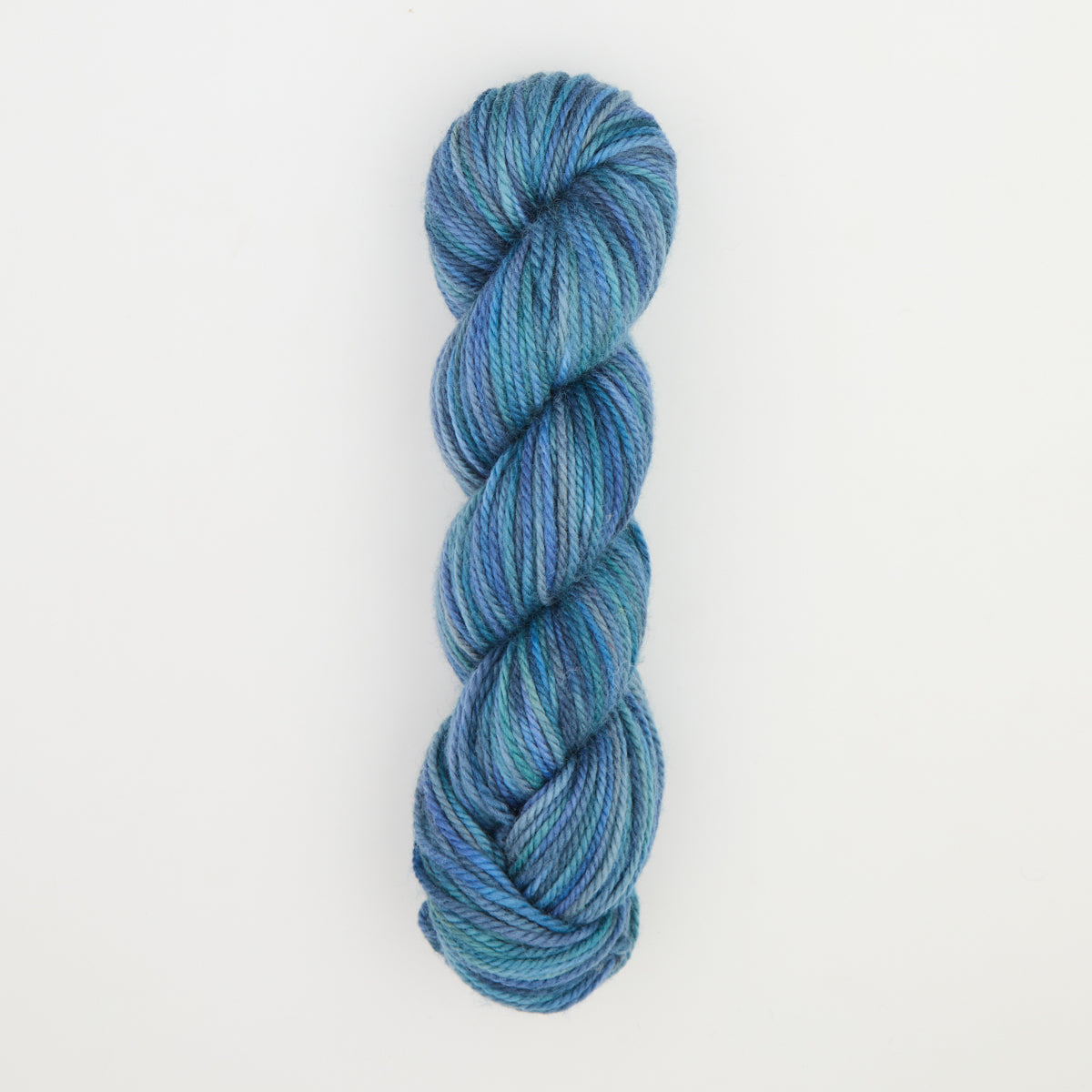 violet-jane-deep-atlantic-fil-punch-needle-bleu-100-laine image 2