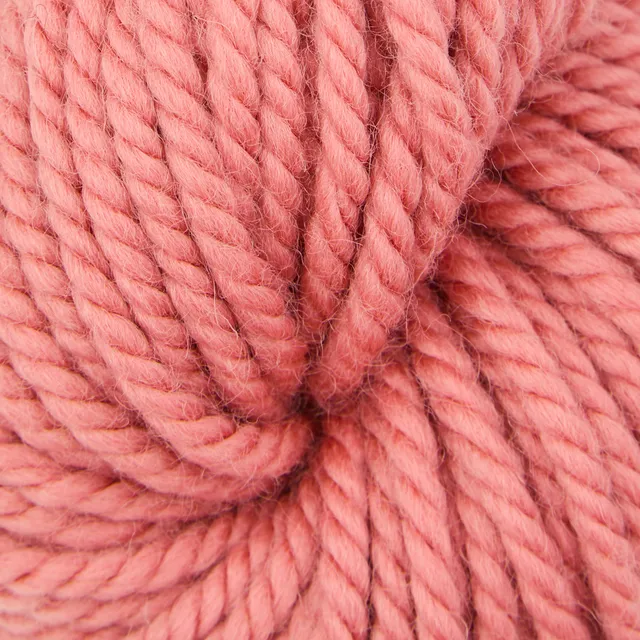 oxford-violet-jane-yarn-strawberry-shake-laine-rose-113g image 1