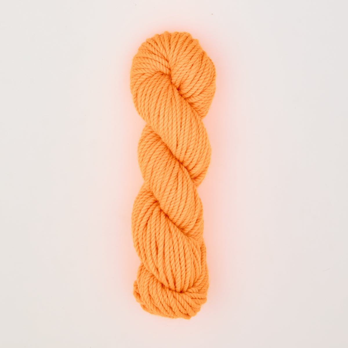 violet-jane-blaze-fil-tapis-punch-needle-orange-n-on image 2