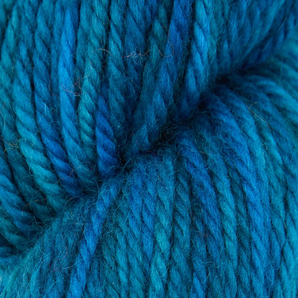 the-oxford-company-violet-jane-summer-day-fil-bleu-131-yards image 1