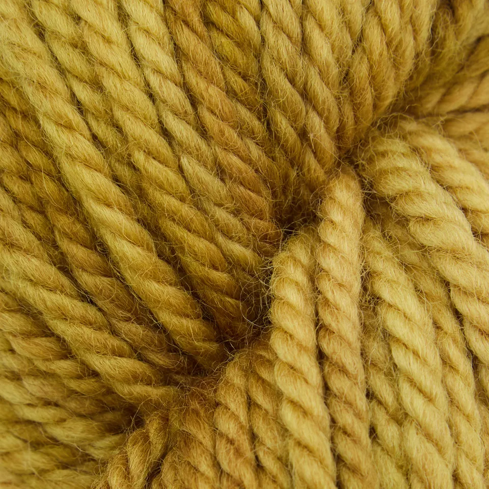 oxford-violet-jane-treasure-dark-laine-tapis-jaune-dor image 1