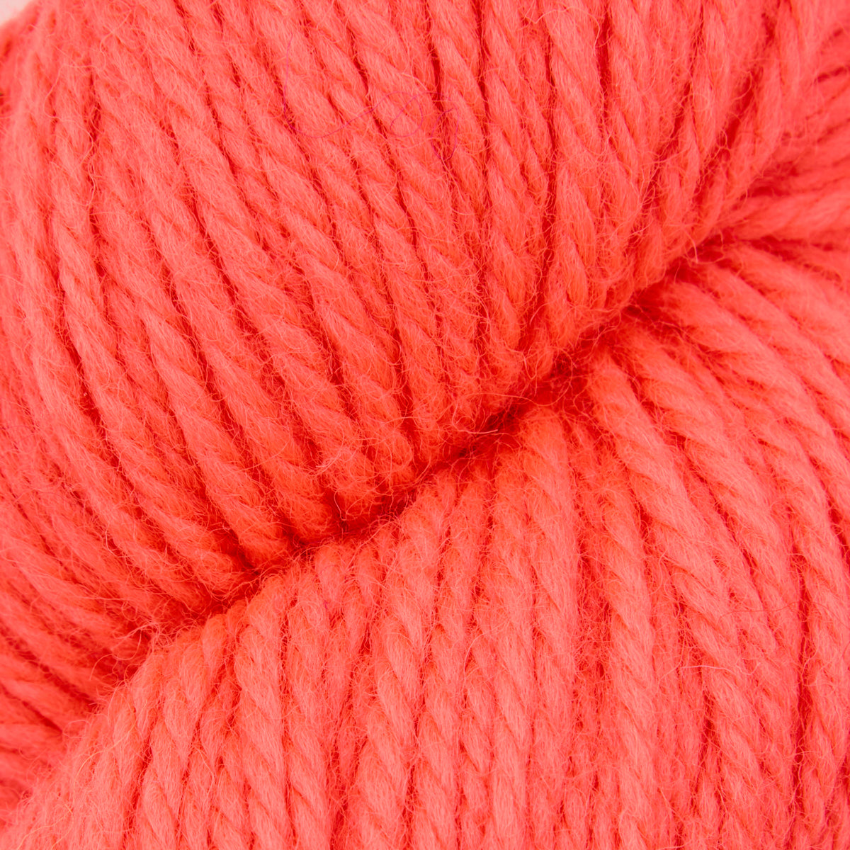 oxford-violet-jane-cherry-sparks-fil-laine-rouge-n-on-100-laine image 1