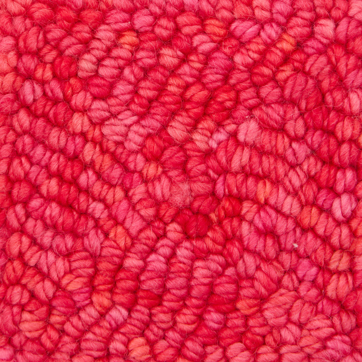 the-oxford-company-violet-jane-cyclamen-laine-punch-needle-rose-vif-113-g image 3