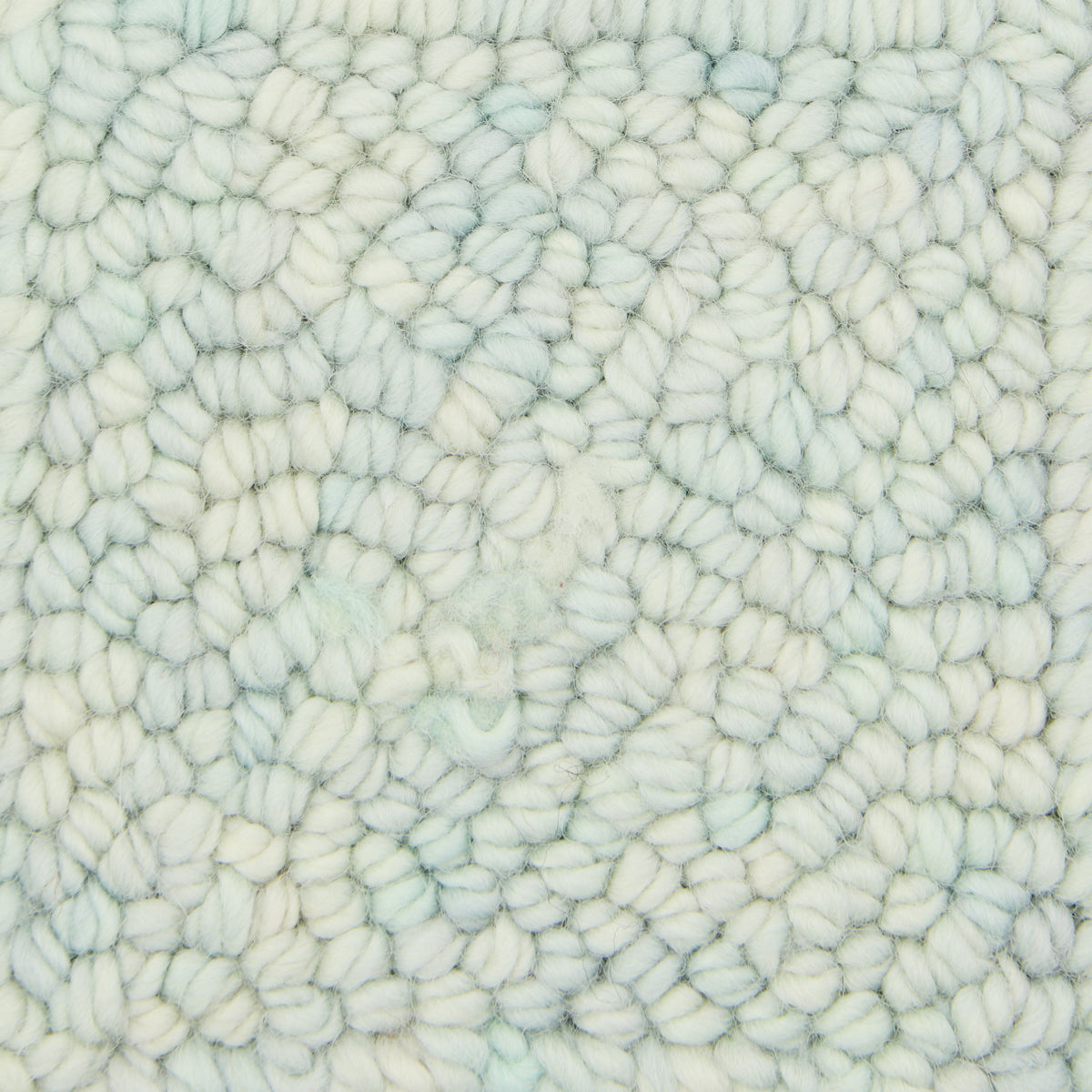 violet-jane-iceberg-fil-tapis-punch-needle-100-laine image 3