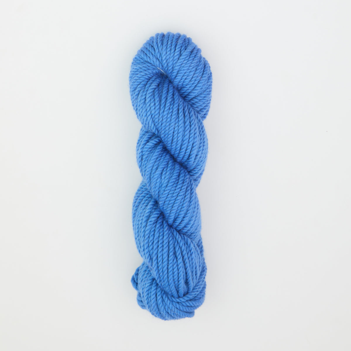 the-oxford-company-violet-jane-blue-yonder-fil-tapis-laine-bleu-113g image 2