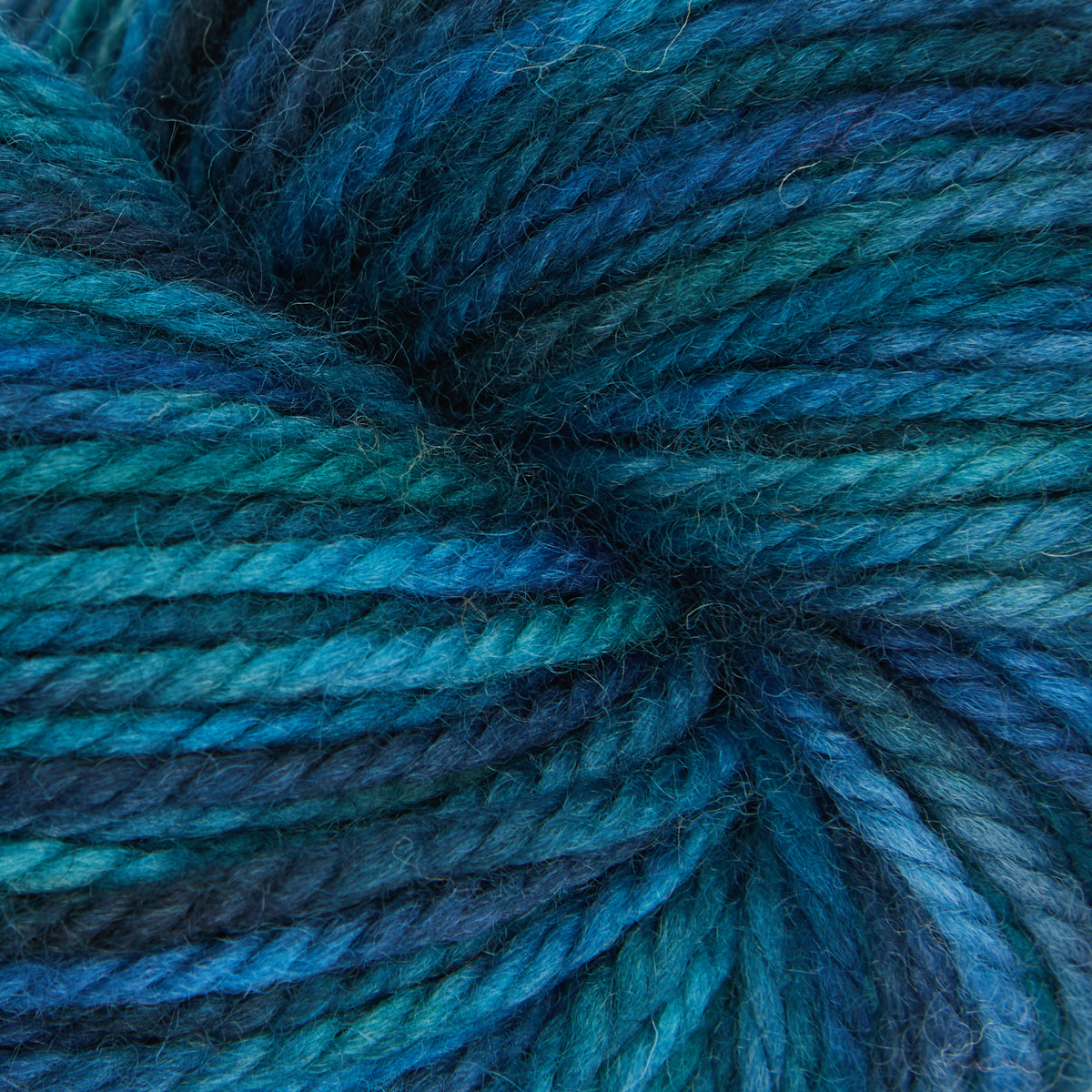 oxford-violet-jane-deep-sea-fil-fin-laine-100-laine-bleue image 1