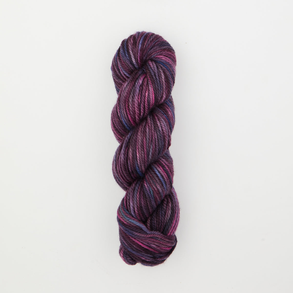 violet-jane-evocative-laine-punch-needle-fine-prune-113-g image 2