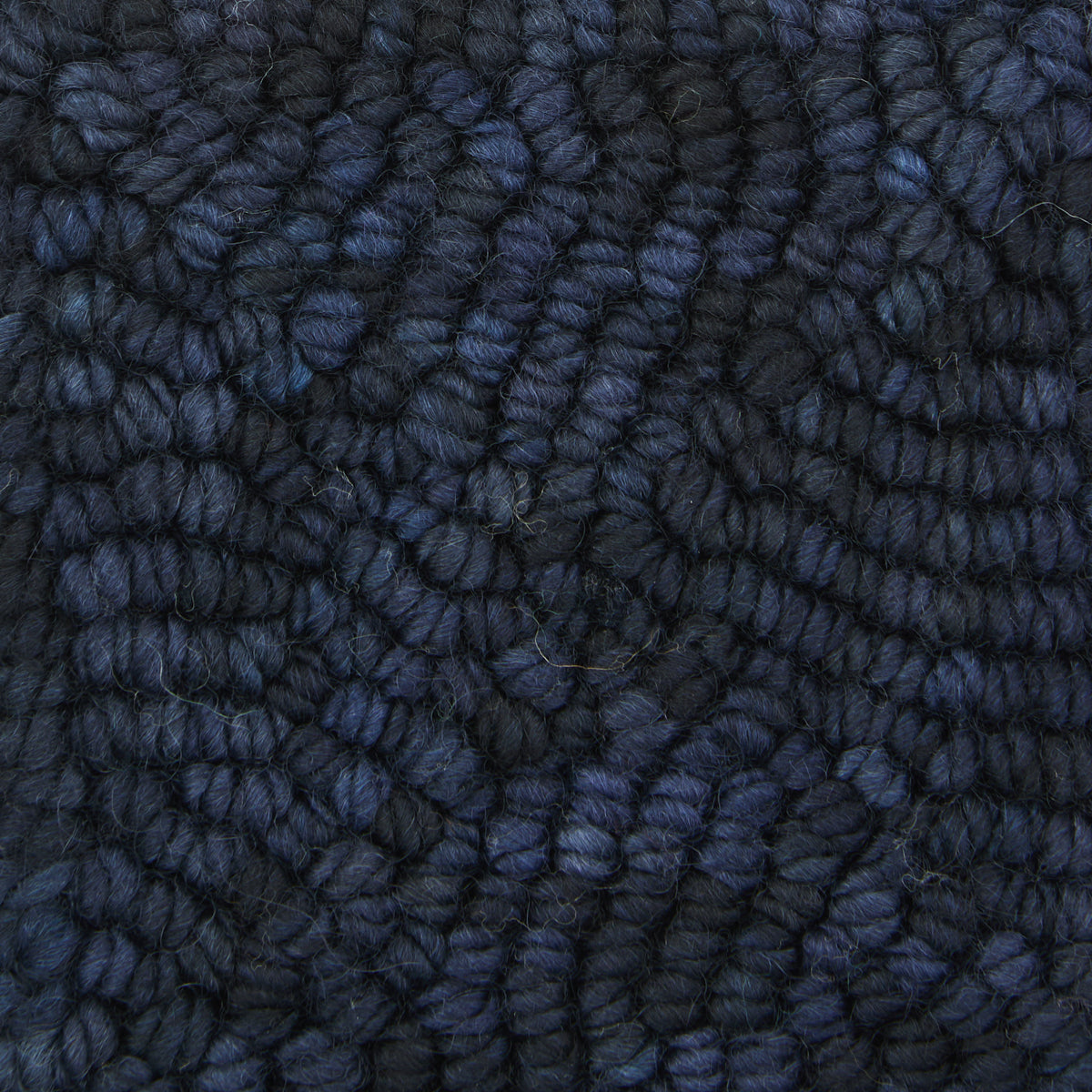 the-oxford-company-violet-jane-blackbird-fil-tapis-noir-113-g image 3