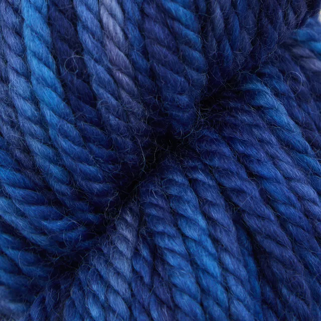 the-oxford-company-violet-jane-so-blue-laine-rug-bleue-113-g image 1