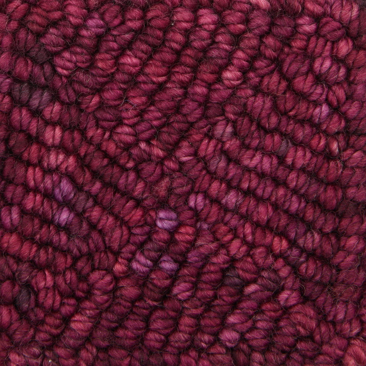 oxford-violet-jane-good-humor-fil-punch-needle-rouge-100-laine image 3