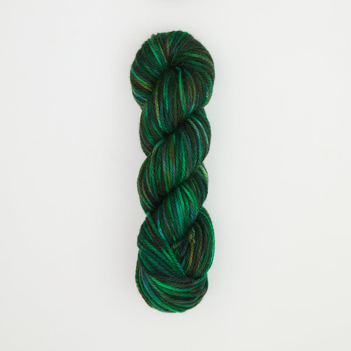 oxford-violet-jane-leprechaun-laine-fine-punch-needle-vert-chin image 2