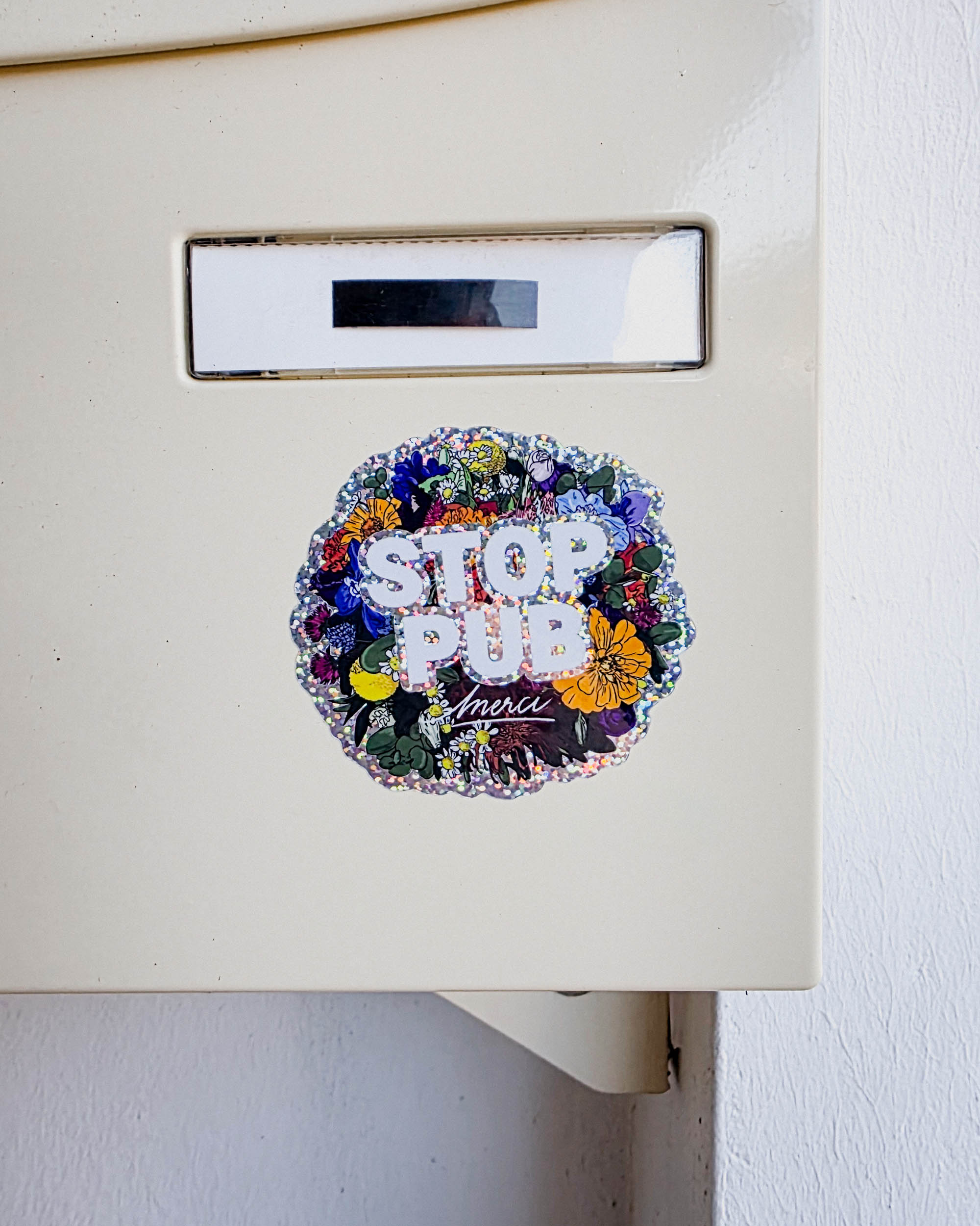 bonjour-club-stickers-stop-pub-autocollant-fleurs image 2