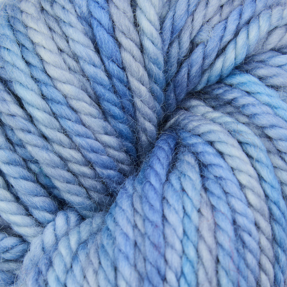the-oxford-company-violet-jane-lobelia-fil-punch-bleu-laine image 1