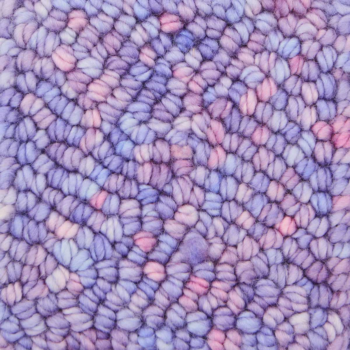 the-oxford-company-violet-jane-magic-hour-laine-tapis-violette image 3