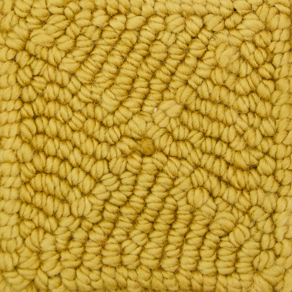 oxford-violet-jane-strike-it-rich-fil-tapis-dor-laine image 3
