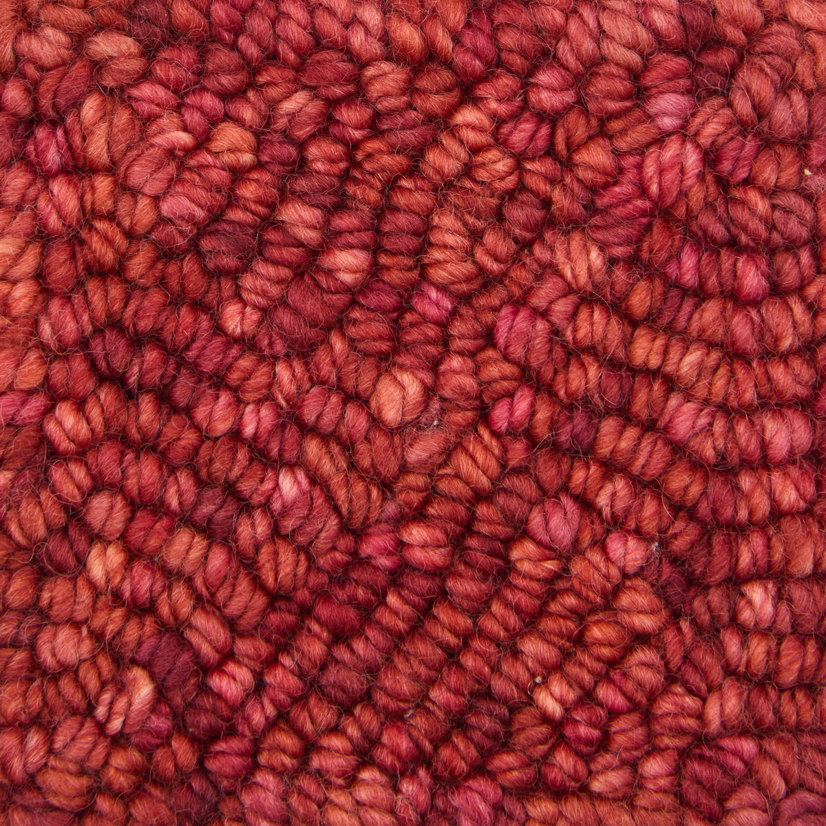 oxford-violet-jane-rhubarb-laine-tapis-rouge-113-g image 3