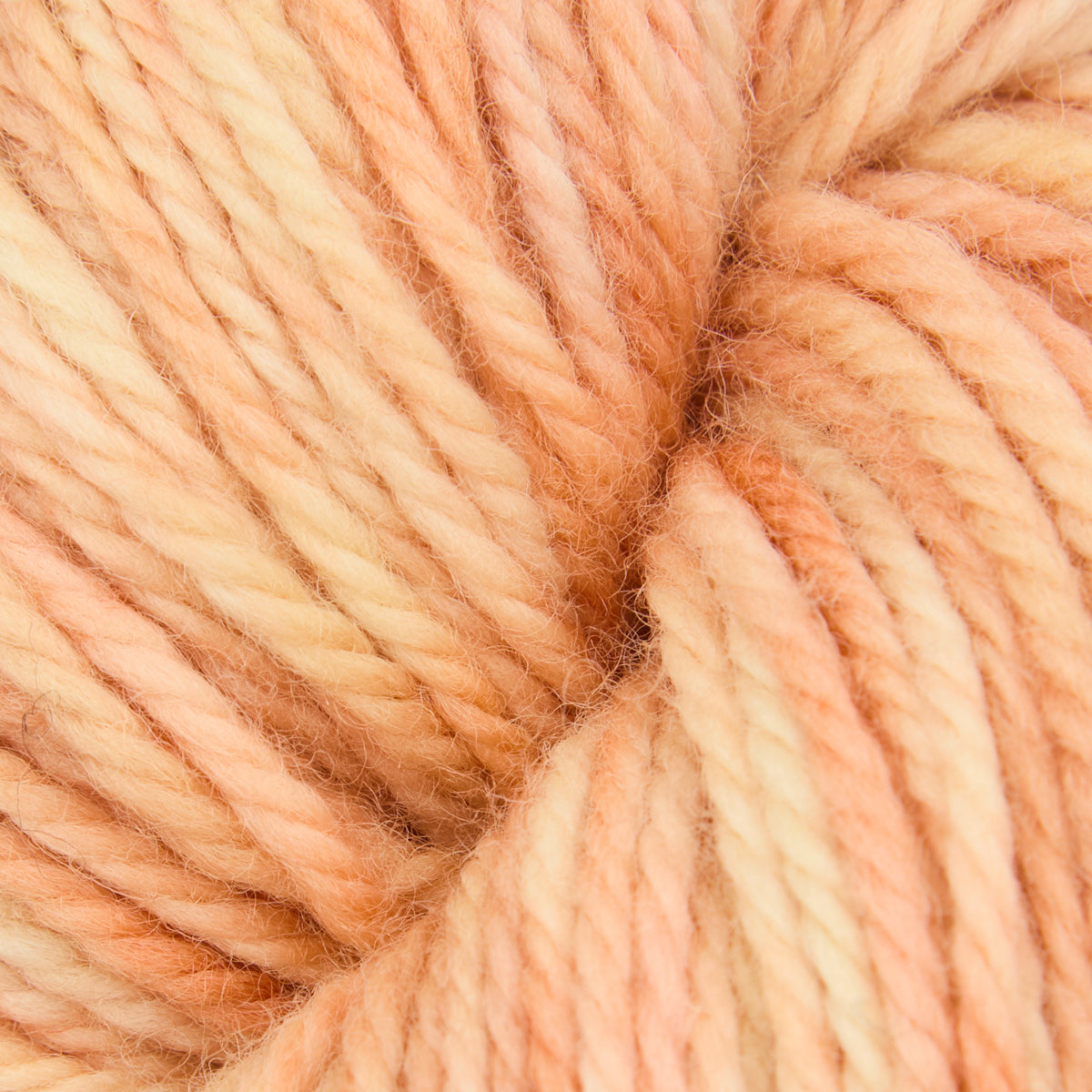 oxford-violet-jane-yarn-downy-fil-fin-p-che-chin-113g image 1