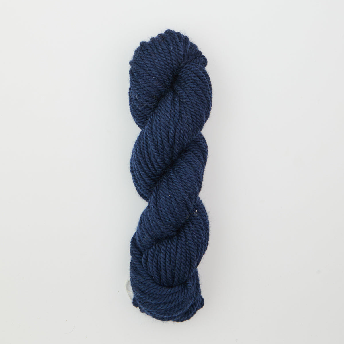oxford-violet-jane-peacoat-fil-laine-tapis-bleu-marine-113g image 2