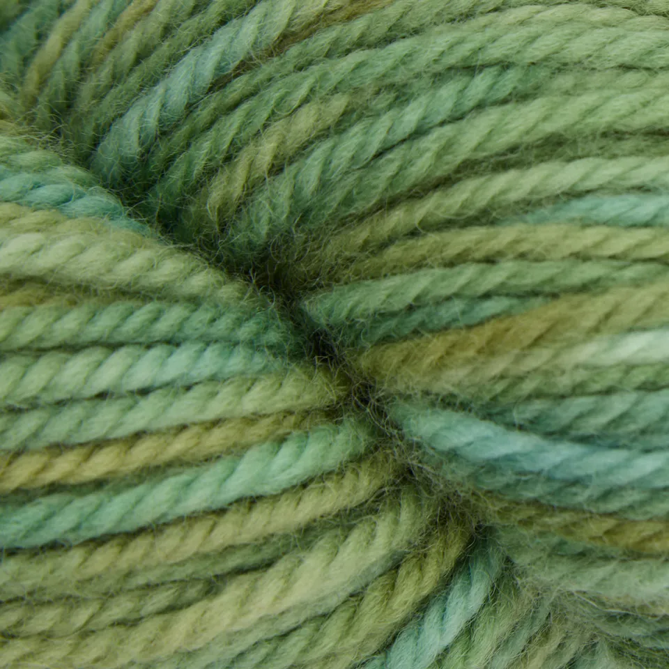 the-oxford-company-violet-jane-meadow-grass-fil-vert-131-yards image 1